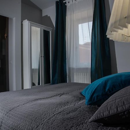 リオネーロ・イン・ヴルトゥレ Via Roma 205 Bed & Breakfast エクステリア 写真
